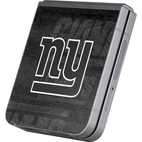 NFL New York Giants Black & White Galaxy Z Flip6 Skin
